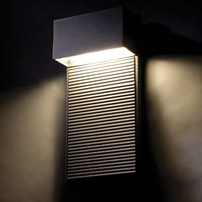 Hiline Indoor/Outdoor LED Wall Sconce by Modern Forms - Starlight Lighting USA and Canada